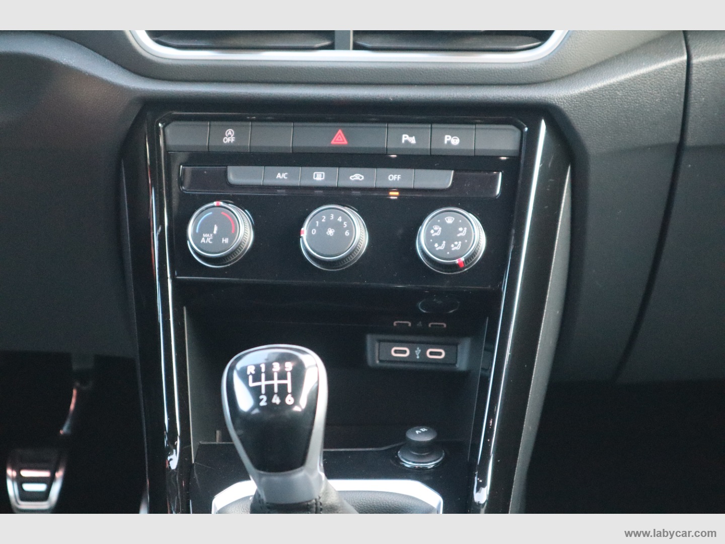 T-Roc 1.0 TSI R-Line - immagine 12