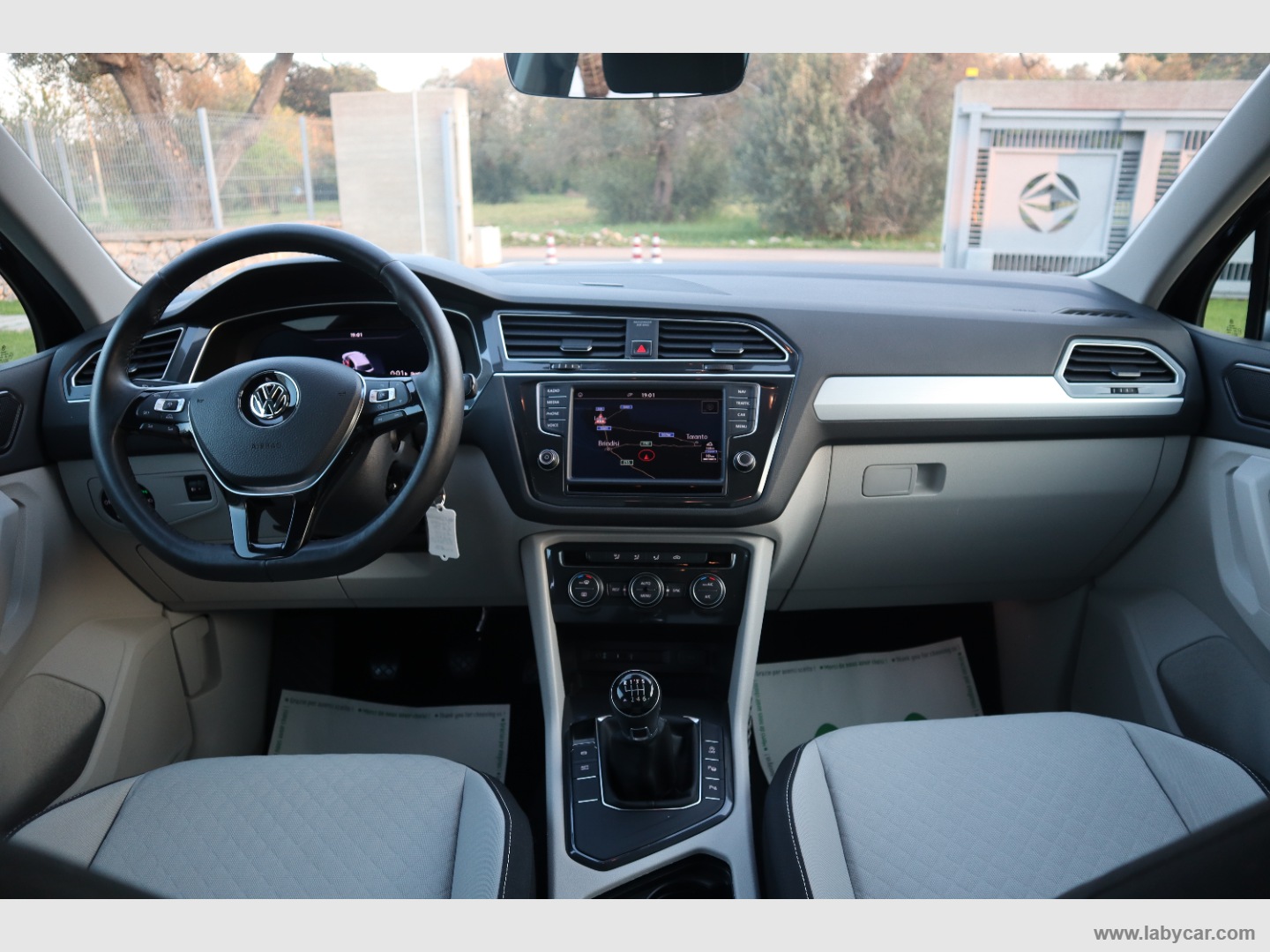 Tiguan 1.6 TDI Business BMT - immagine 12
