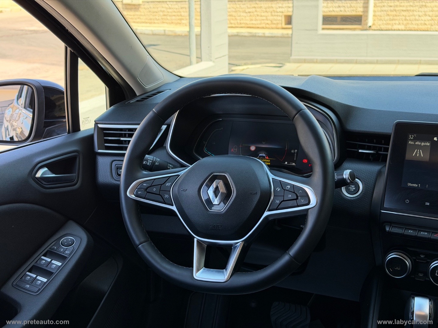 Clio Hybrid E-Tech 140 CV 5p. E-Tech - immagine 12
