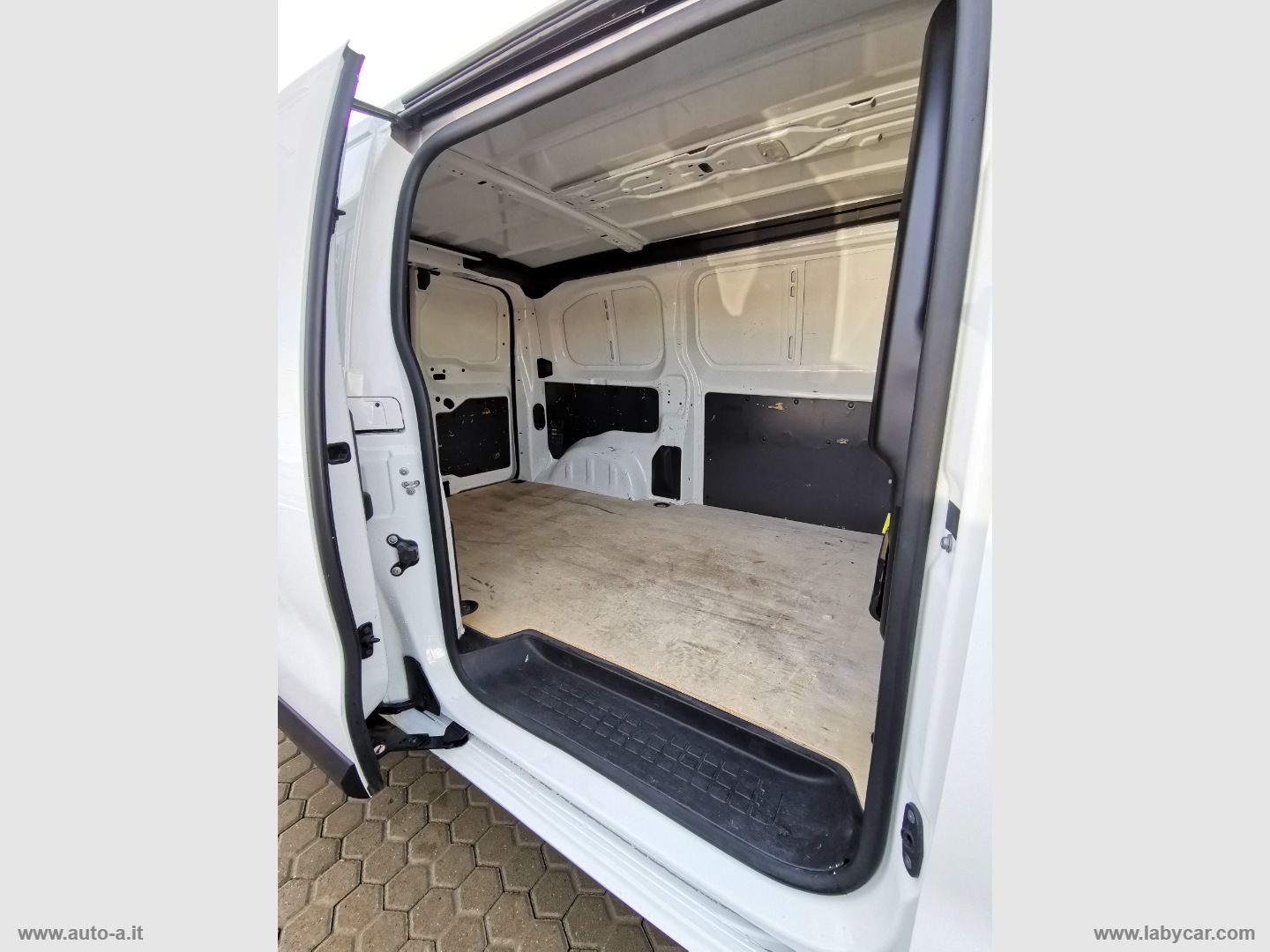 VIVARO 1.5D 120S&S PL-TN M FURGONE ENJOY - immagine 12