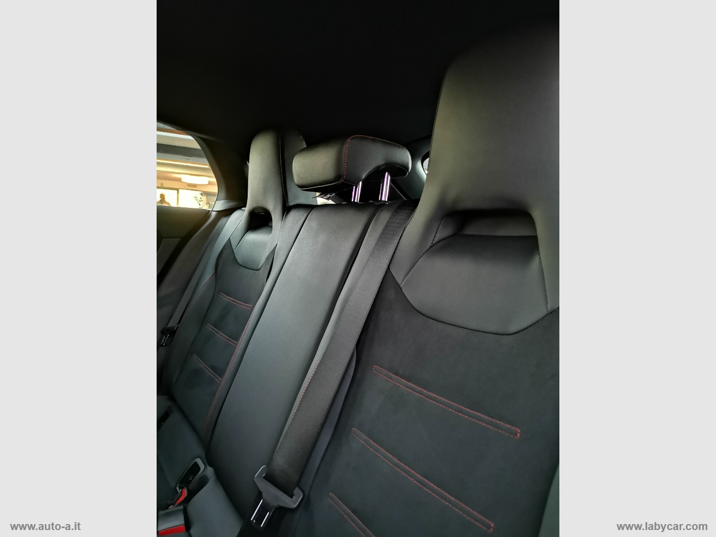 CLA 180 d Aut. Shooting Brake Premium - immagine 12