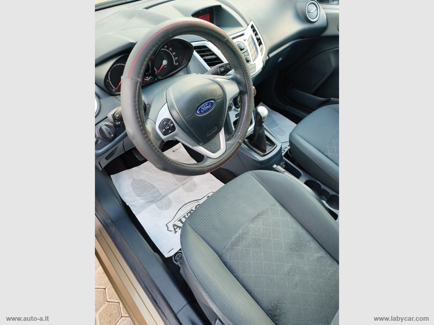 Fiesta 1.4 TDCi 70 CV 5p. Titanium - immagine 12