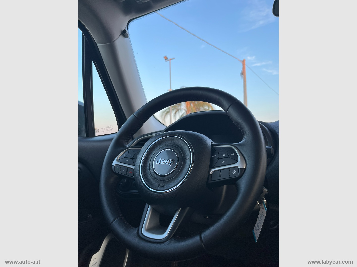 Renegade 1.6 Mjt 120CV Longitude - immagine 12