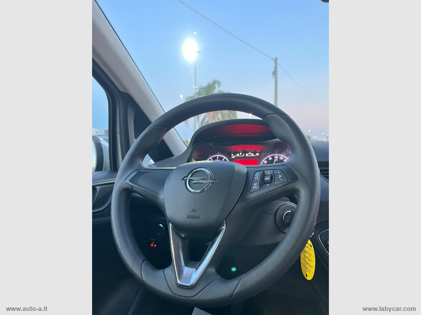 Corsa 1.2 5p. Innovation - immagine 12