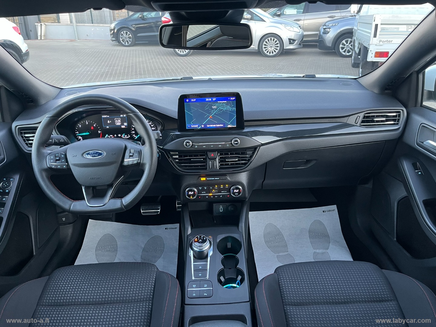 Focus 1.5 EcoBlue 120CV aut. SW ST-LINE - immagine 12
