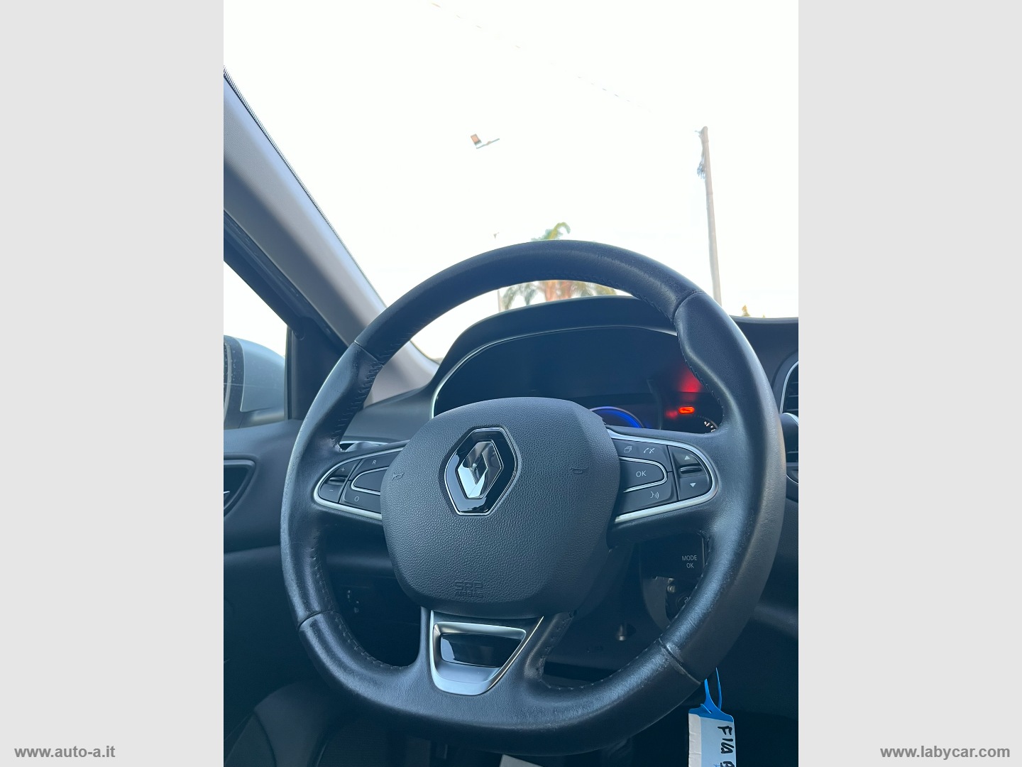 Mégane 1.5 dCi 115 CV Business - immagine 12
