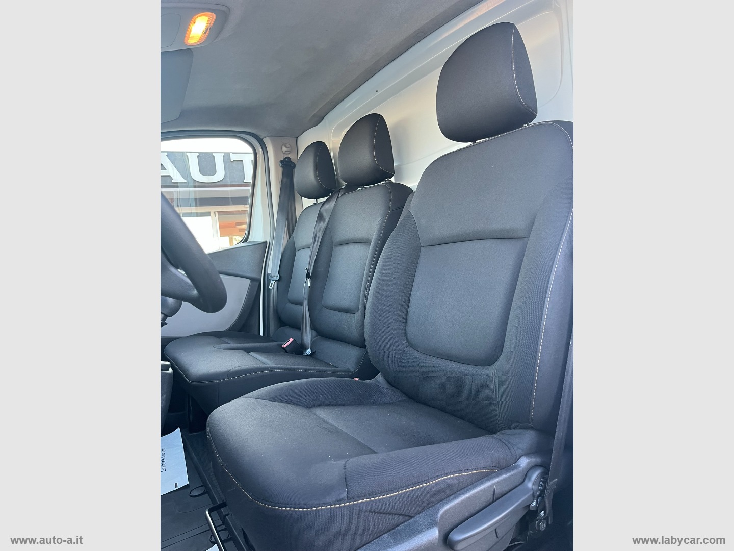 Trafic 1.6 dCi 125CV S&S Furgone 3 POSTI - immagine 12