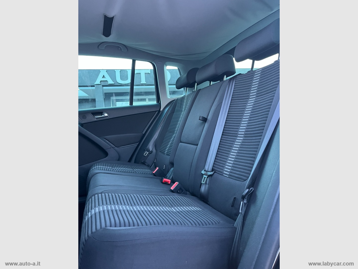 Tiguan 2.0 TDI 4MOTION Sport & Style - immagine 12