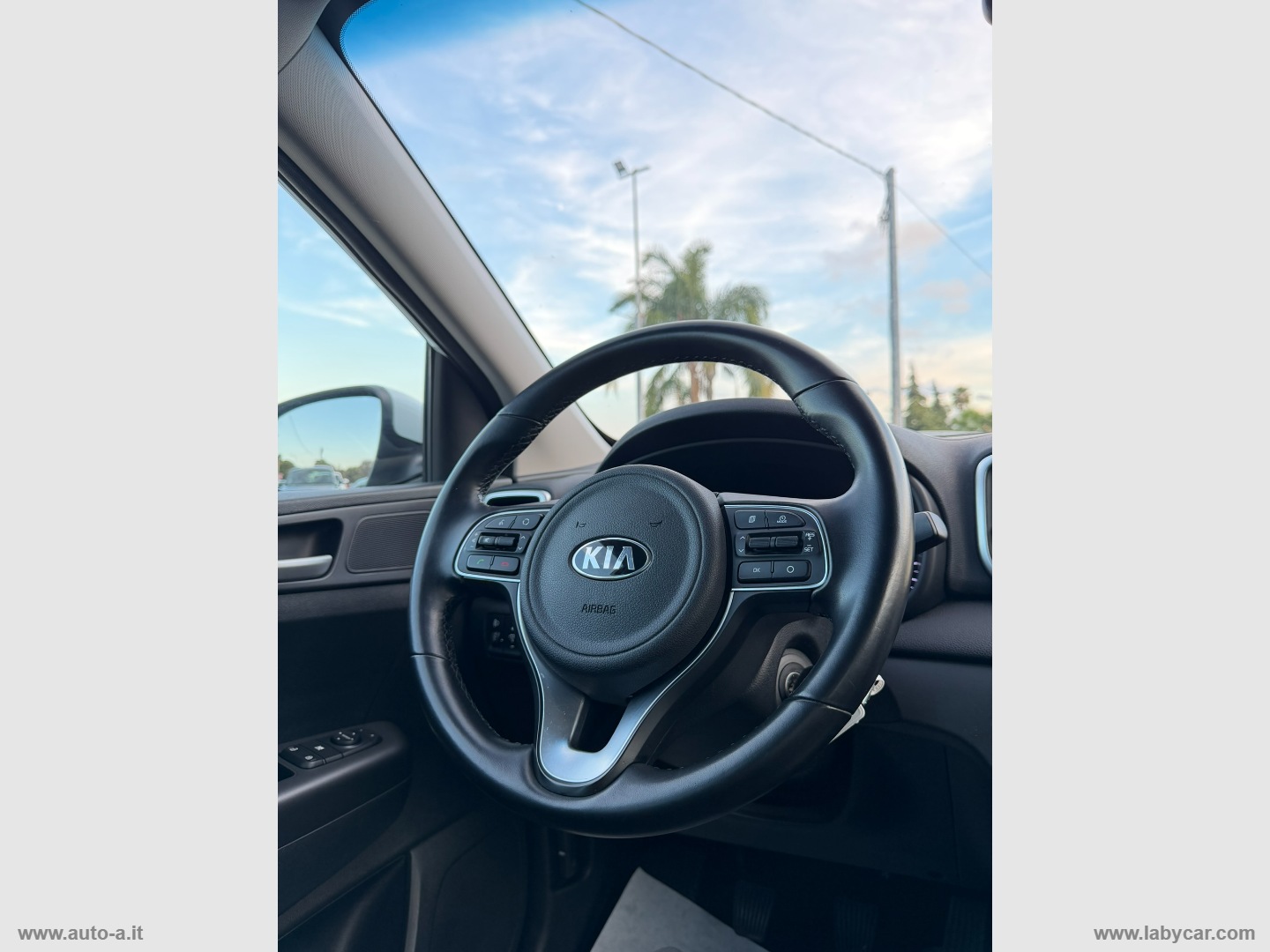 Sportage 1.7 CRDI 2WD Style - immagine 12