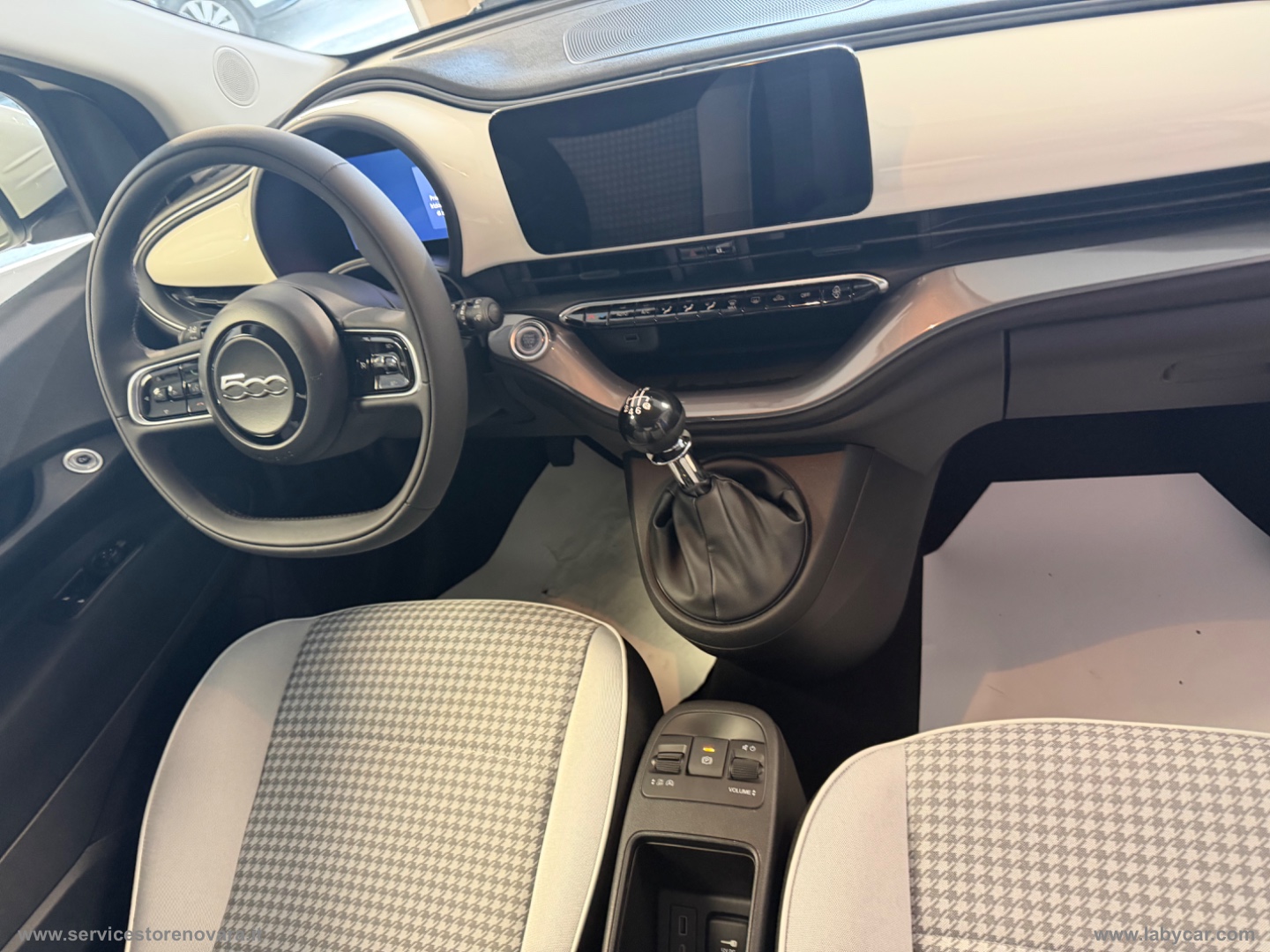 500 Berlina Hybrid Torino KM0 2026! - immagine 12