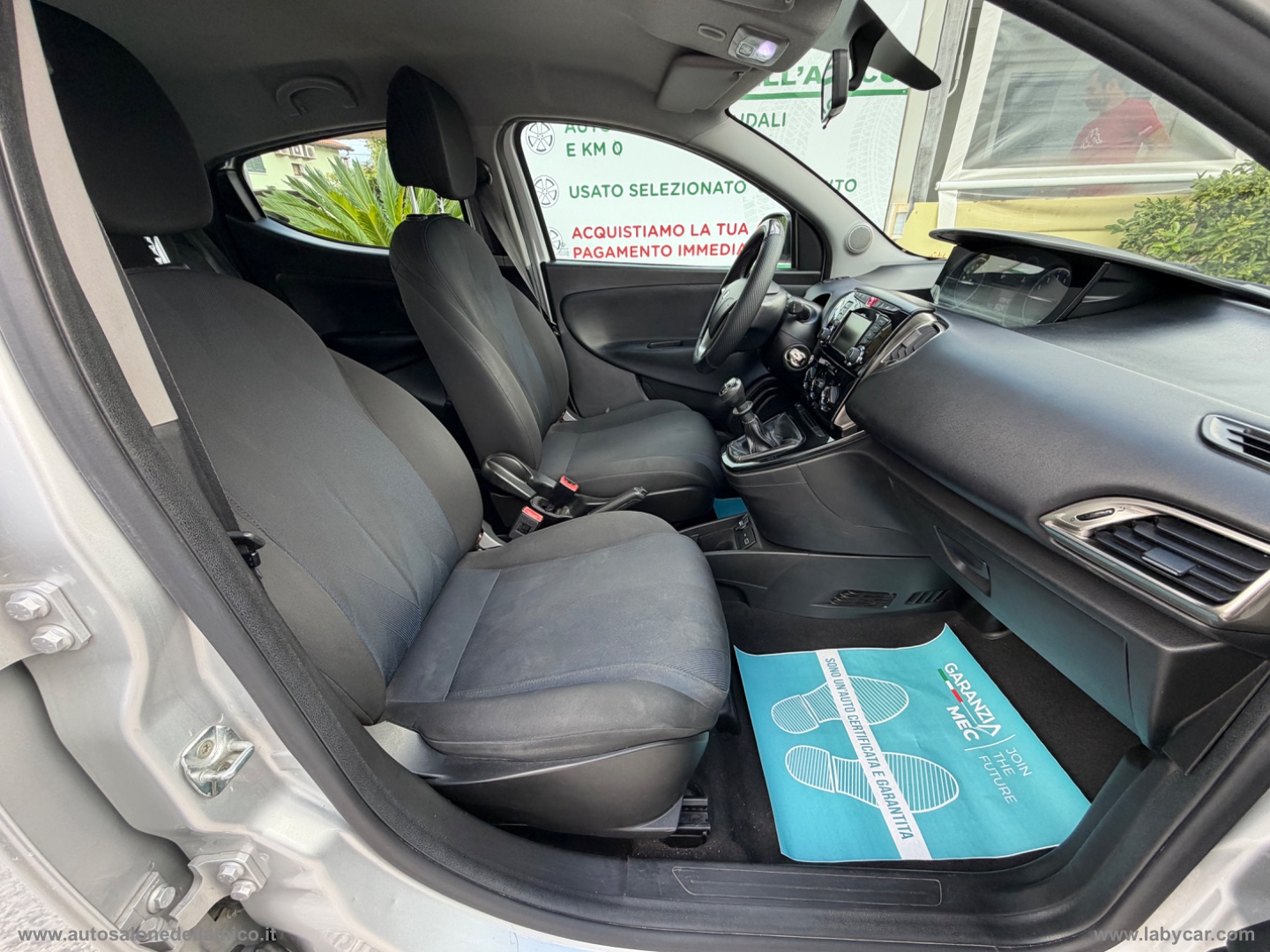 Ypsilon 1.2 69 CV 5p. S&S Gold - immagine 12