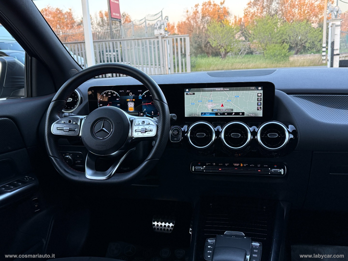 GLA 200 d Automatic Premium AMG - immagine 12