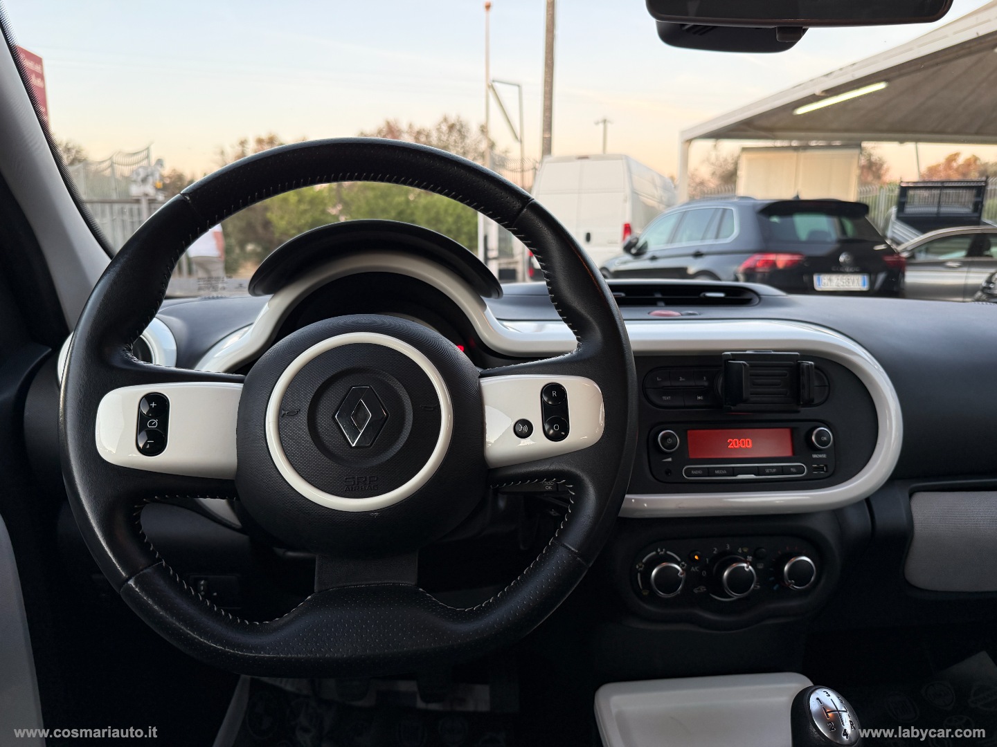 Twingo SCe Zen - immagine 12