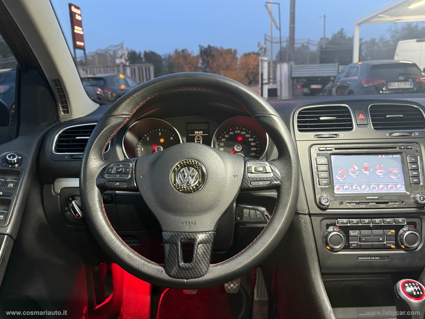 Golf 2.0 TDI 140 CV 5p. Highline - immagine 12