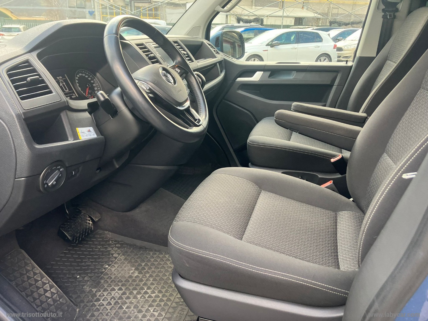 California 2.0TDI 199CV DSG 4Motion Beach - immagine 12