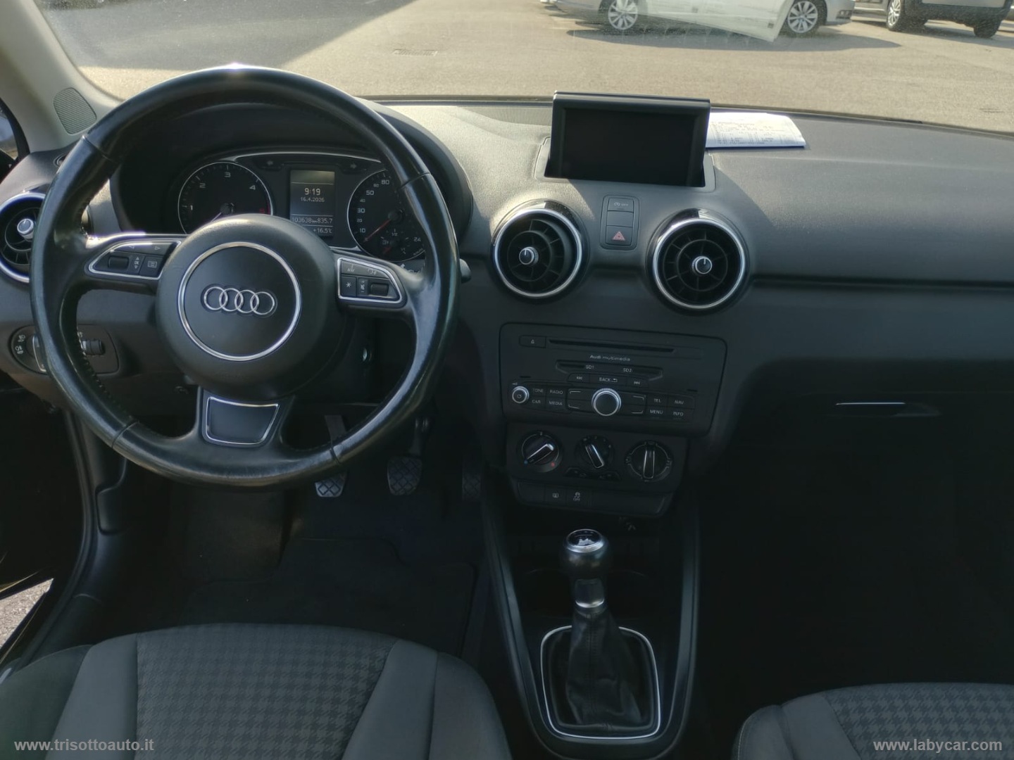 A1 1.6 TDI 105 CV Ambition - immagine 12