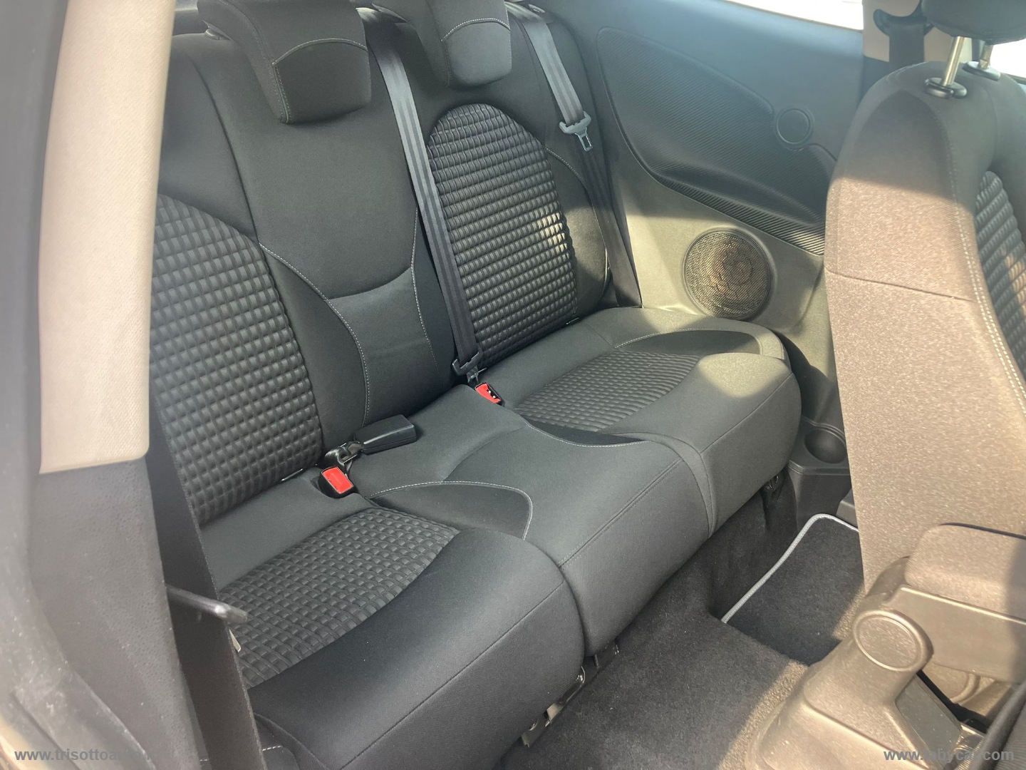 MiTo 1.4BZ T 155CV Distinctive - immagine 12