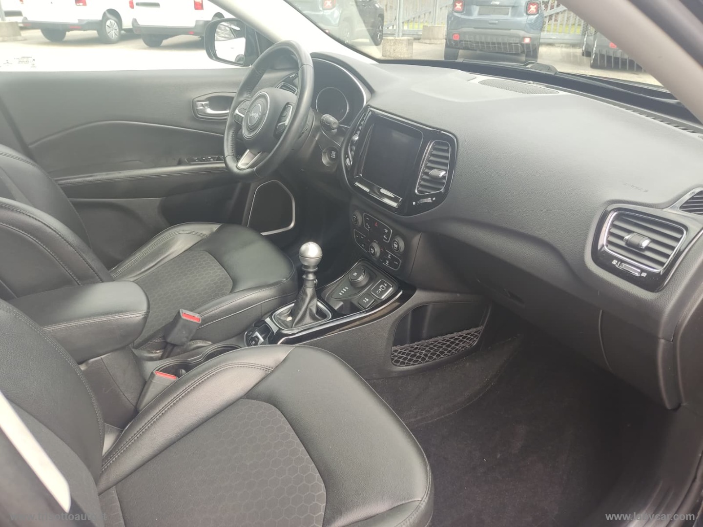 Compass 2.0 Mjt II 4WD Night Eagle - immagine 12