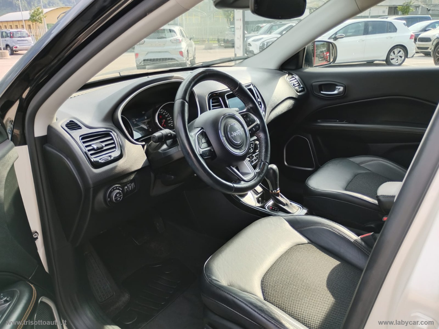 Compass 2.0 Mjt II 170CV aut. 4WD Limited - immagine 12