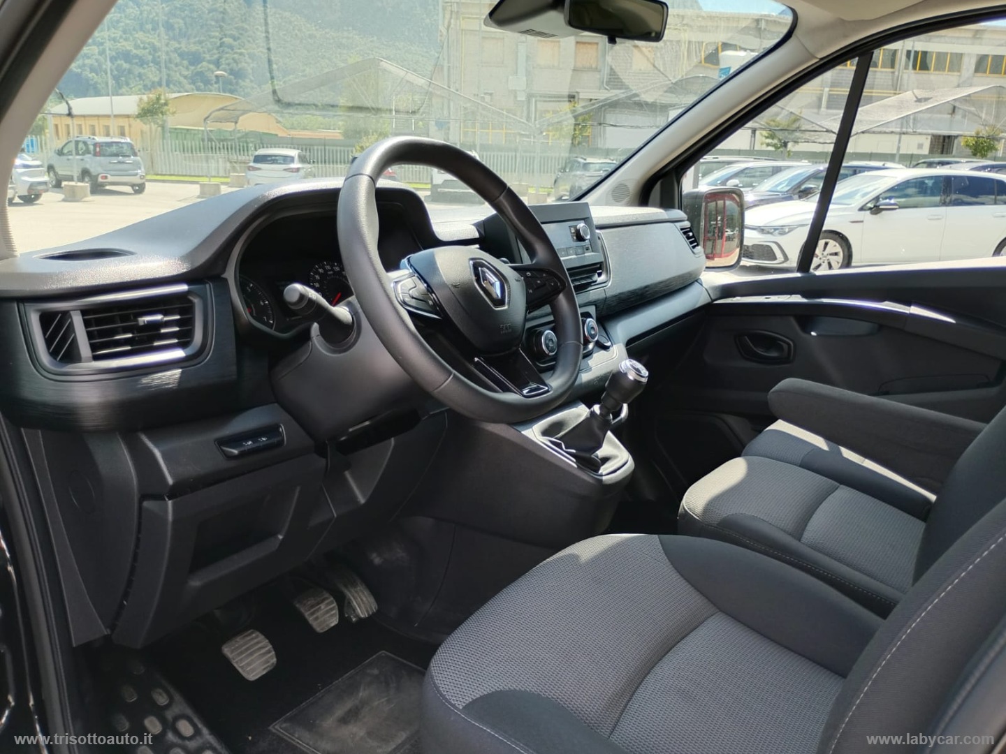 Trafic BluedCi 150CV PL-TN Authentic 9 POSTI - immagine 12