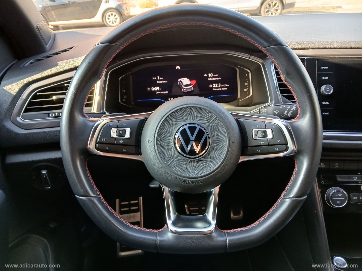 T-Roc 1.5 TSI ACT DSG R-Line - immagine 12