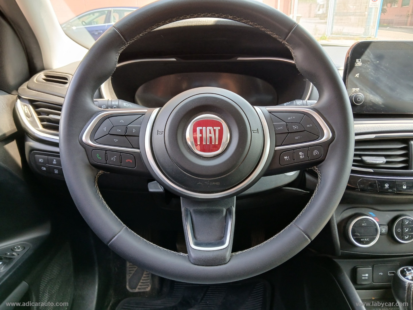 Tipo 1.0 5 porte Cross - immagine 12