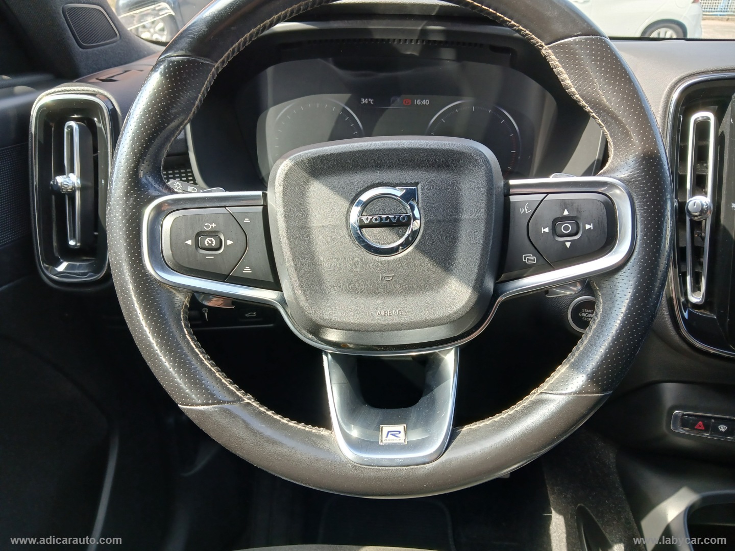 XC40 D3 AWD Geartronic R-design - immagine 12