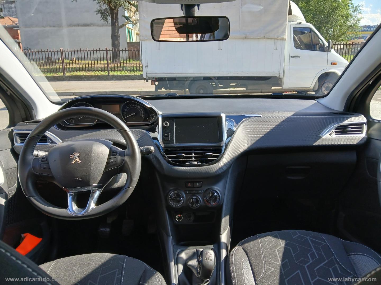 2008 PureTech 82 Access - immagine 12