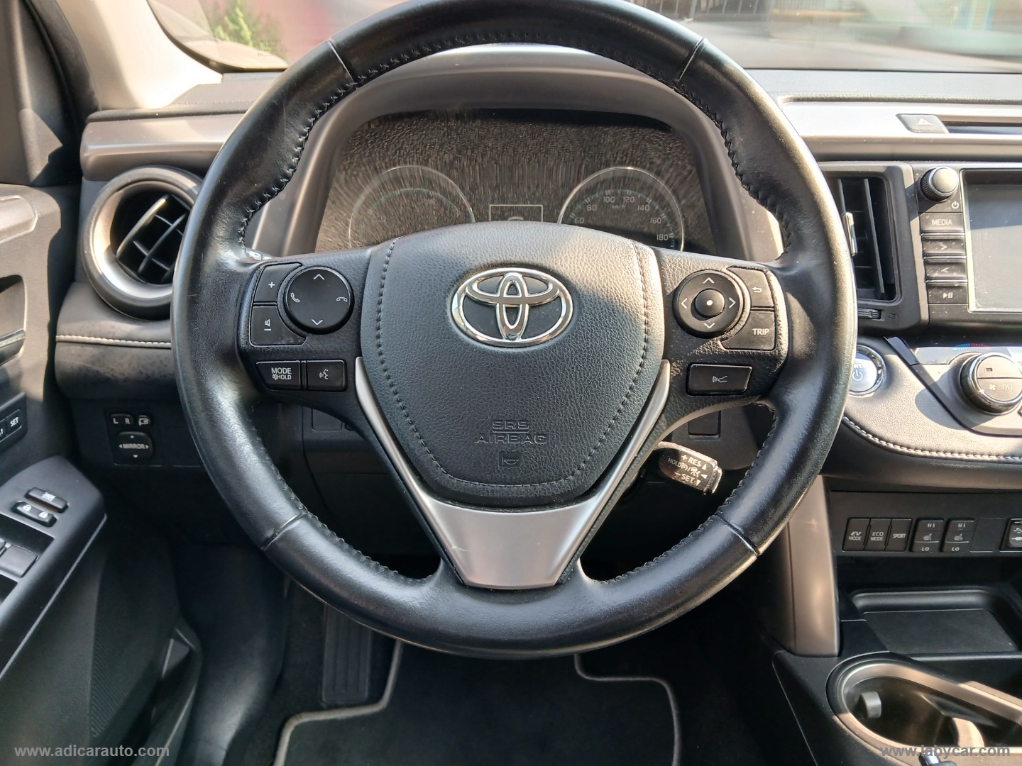 RAV4 2.5 Hybrid 2WD Lounge - immagine 12