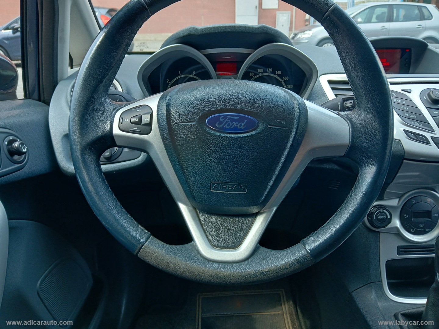 Fiesta 1.2 82 CV 5p. Titanium - immagine 12