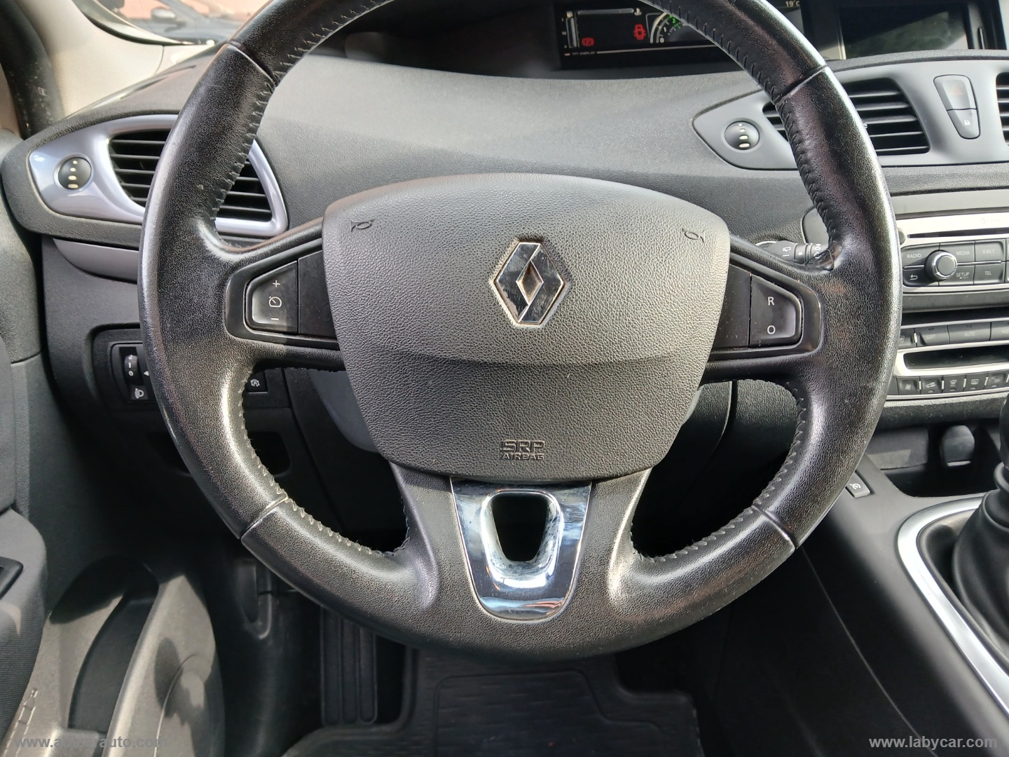 Scénic XMod 1.5 dCi 110 CV Limited - immagine 12