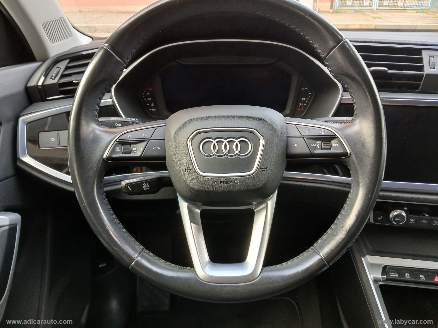 Q3 SPB 35 TDI S tronic S line edition - immagine 12