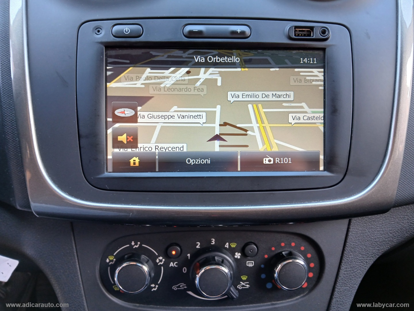 Sandero 1.2 GPL 75 CV Ambiance - immagine 12