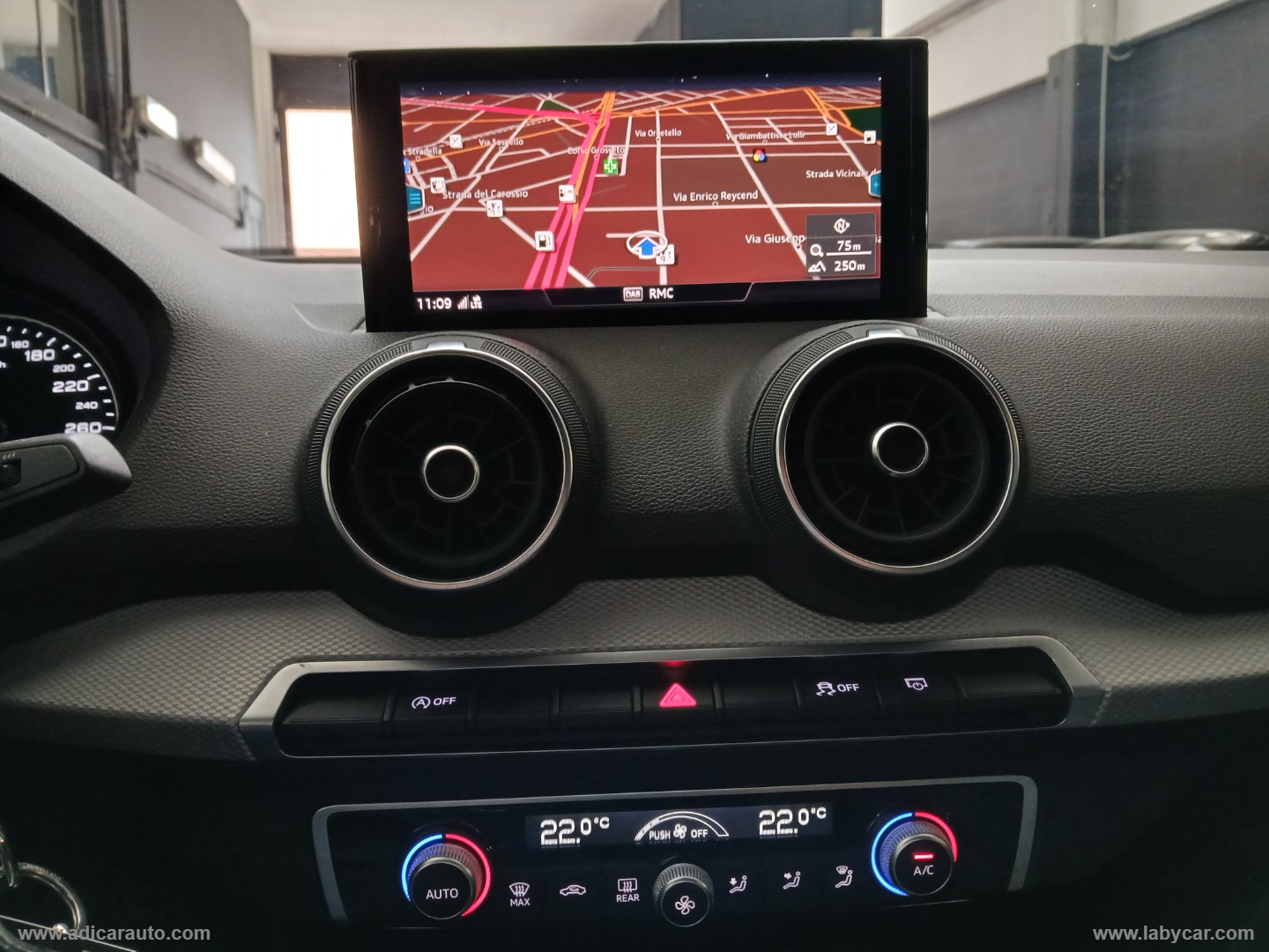 Q2 30 TDI S tronic - immagine 12