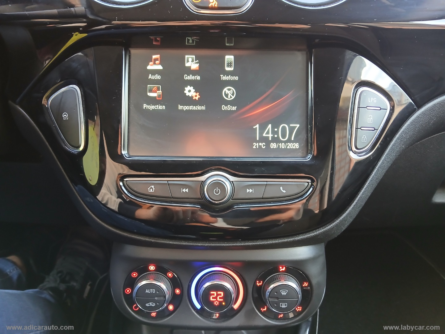 Adam 1.4 87 CV GPL Tech Glam - immagine 12
