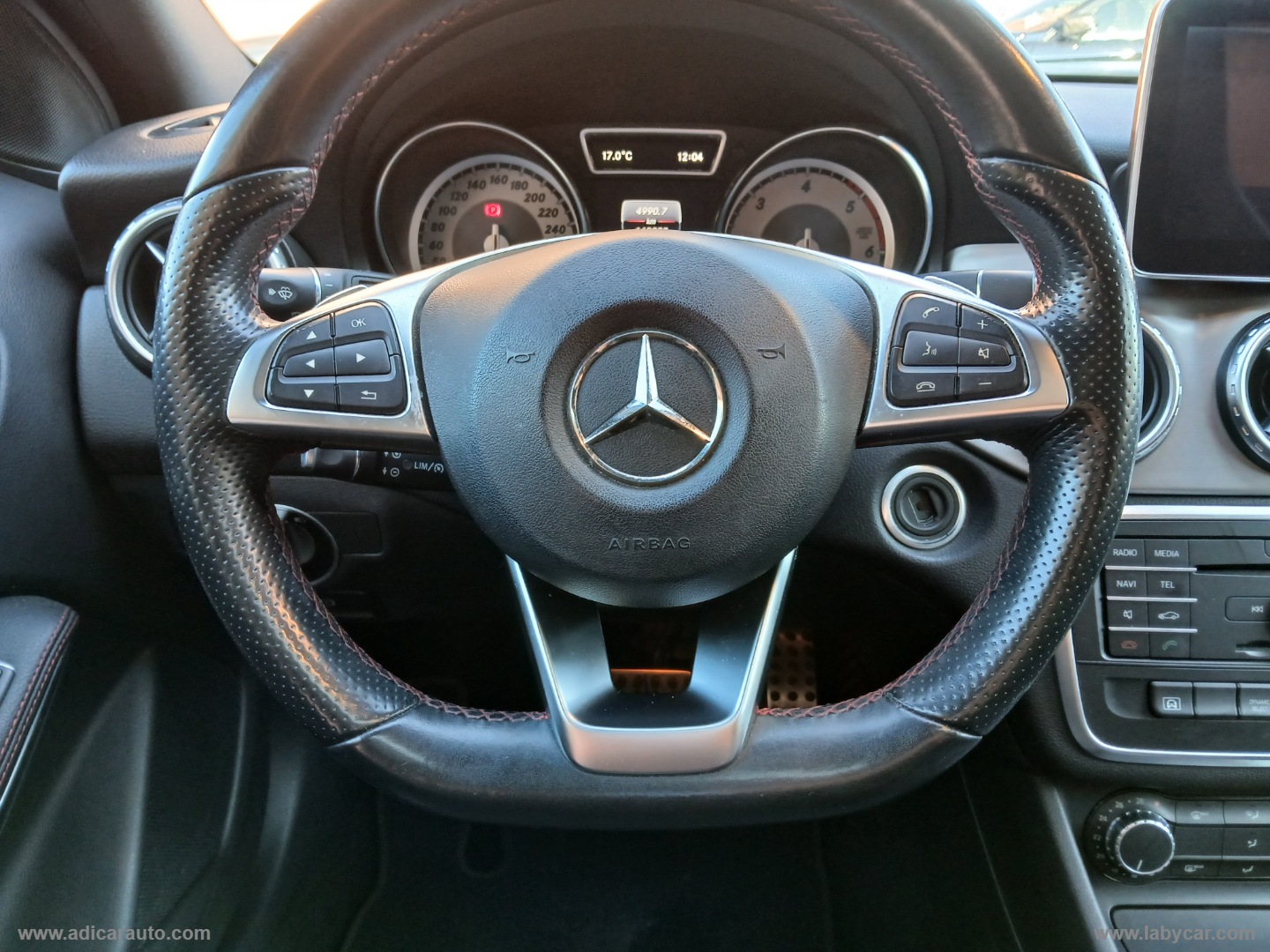 GLA 200 d Automatic 4Matic Sport - immagine 12