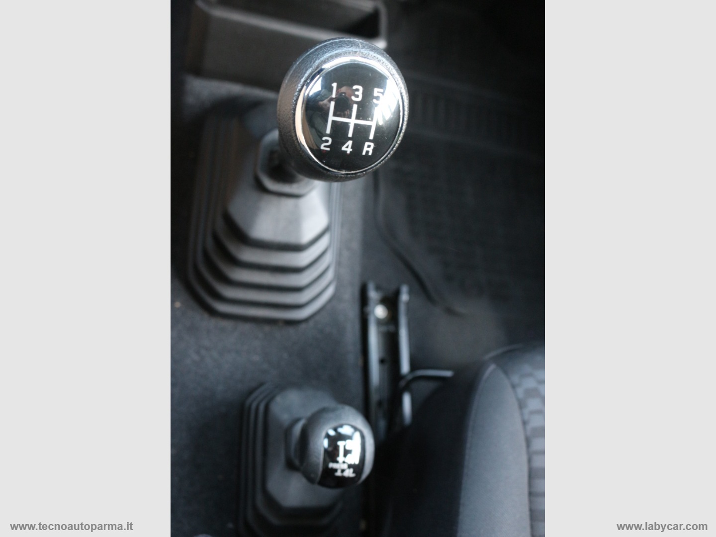 Jimny 1.5 5MT PRO - immagine 12