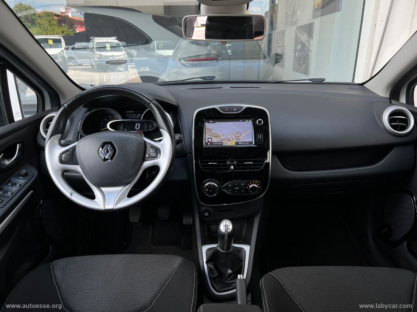 Clio dCi 8V 75 CV S&S 5p. Energy Zen - immagine 12
