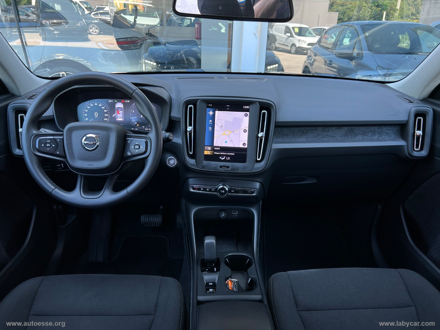 XC40 T2 automatico Essential - immagine 12