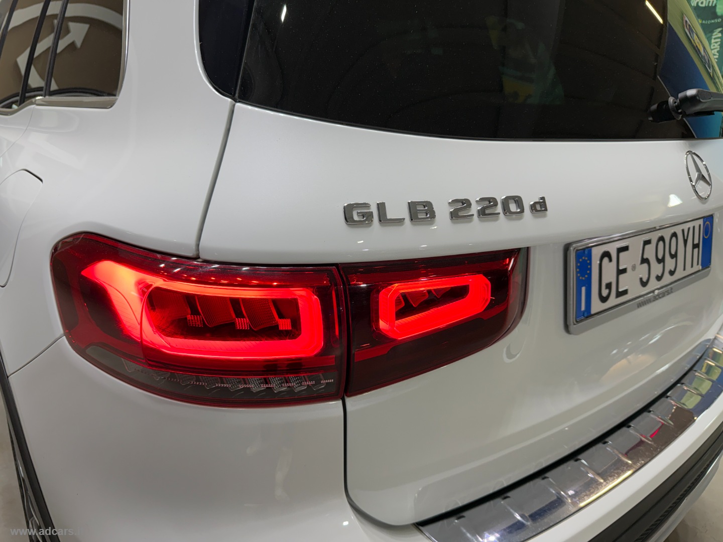 GLB 220 d Automatic 4Matic AMG LINE - immagine 12
