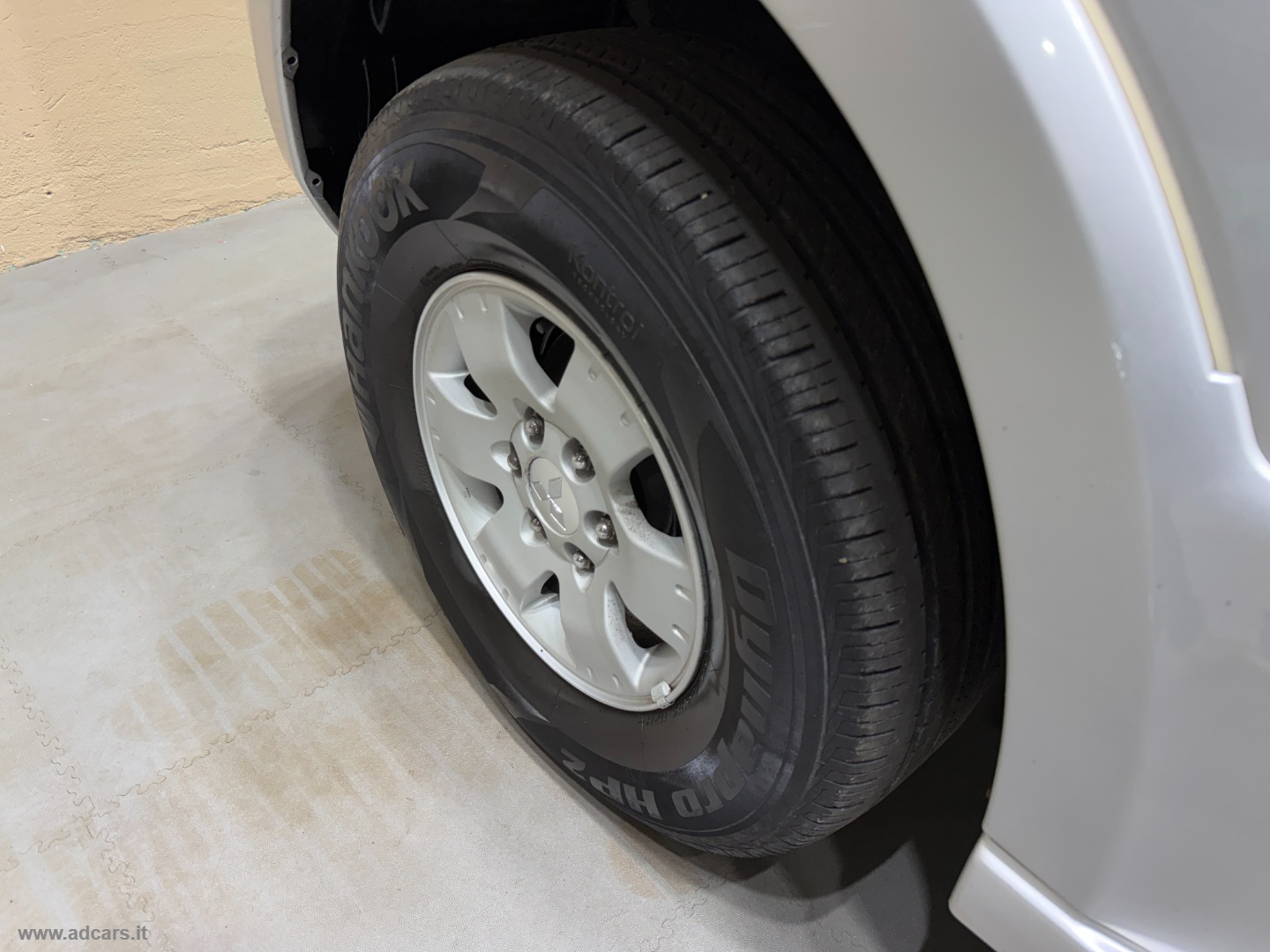 Pajero 3.2 16V DI-D 5p. GLX *7 POSTI*GANCIO TRAINO* - immagine 12
