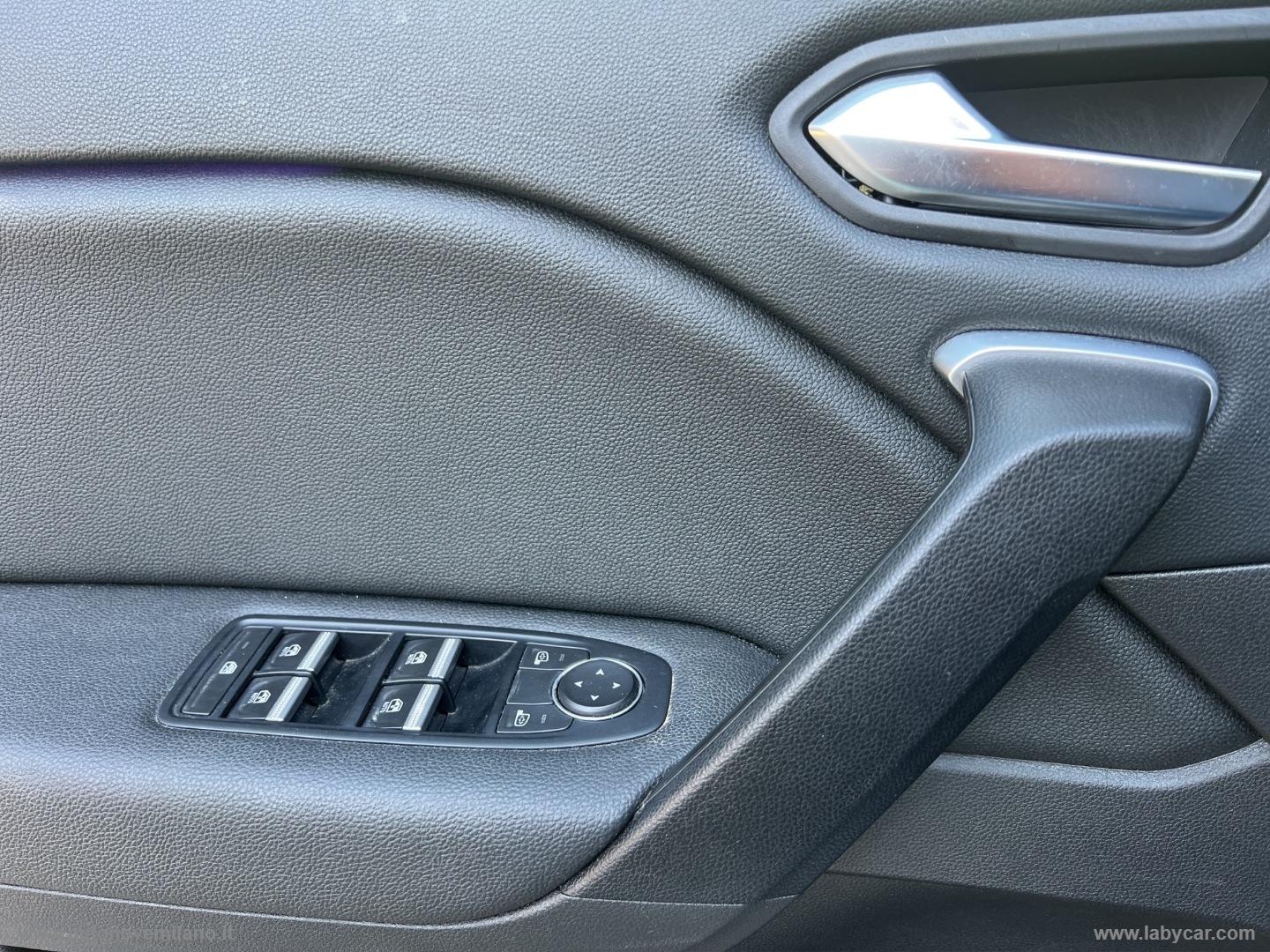 Captur TCe 140 CV Techno TETTO APRIBILE PREZZO REALE SENZA VINCOLI FINANZIARI - immagine 12