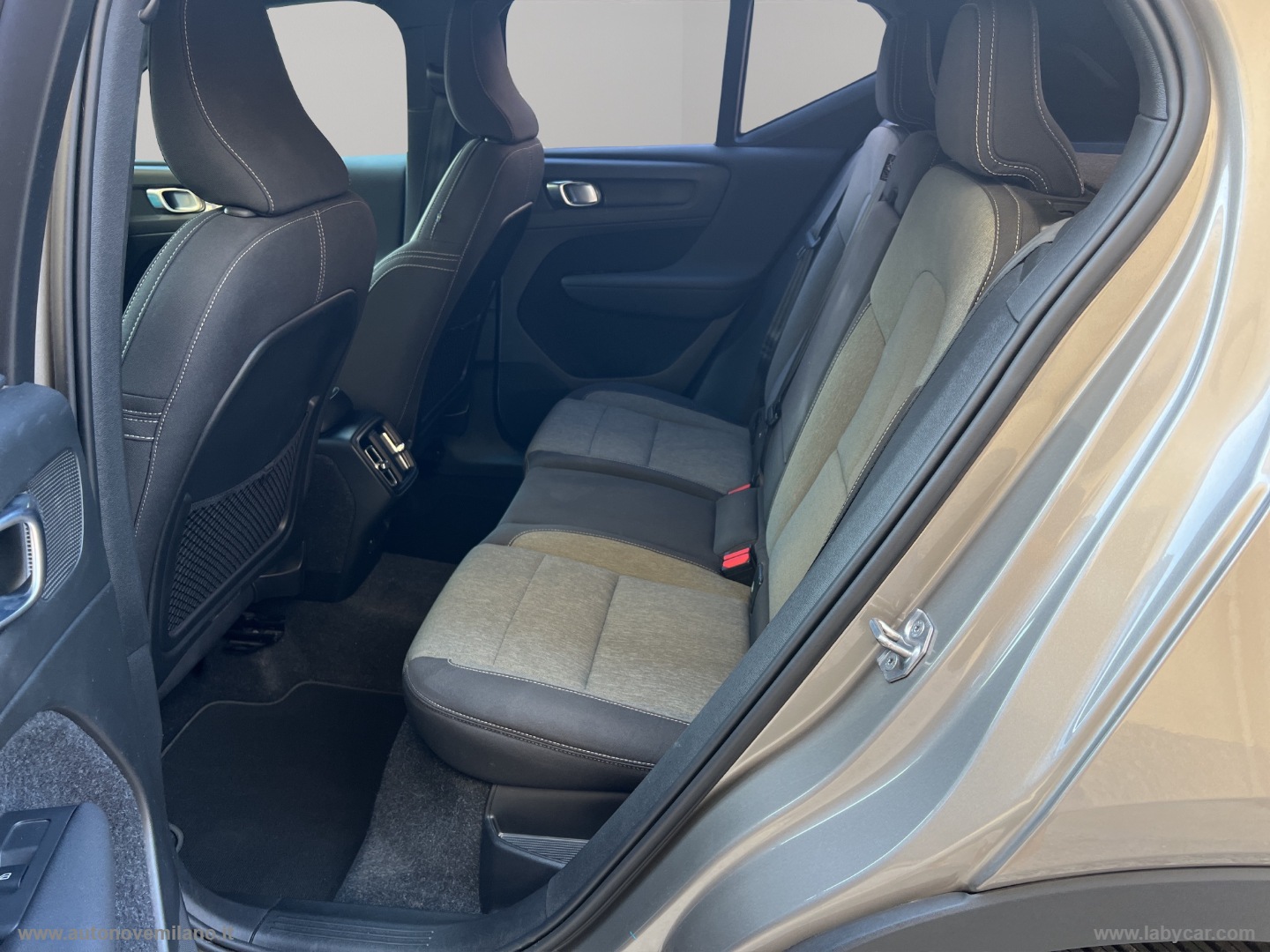 XC40 D3 Geartronic Momentum Pro - immagine 12