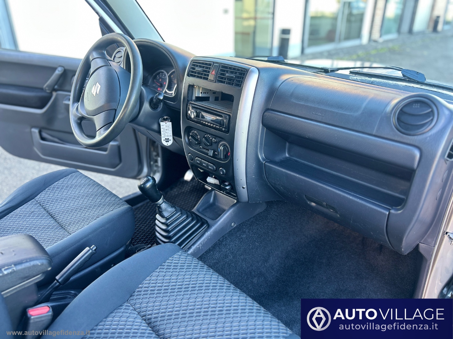 Jimny 1.3 4WD Evolution+ - immagine 12