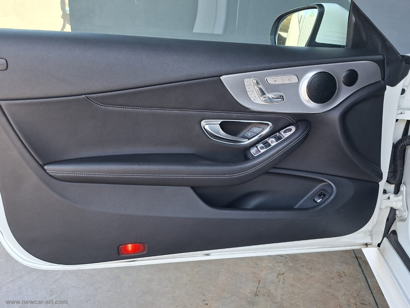 C 220 d Auto Cabrio Premium - immagine 12