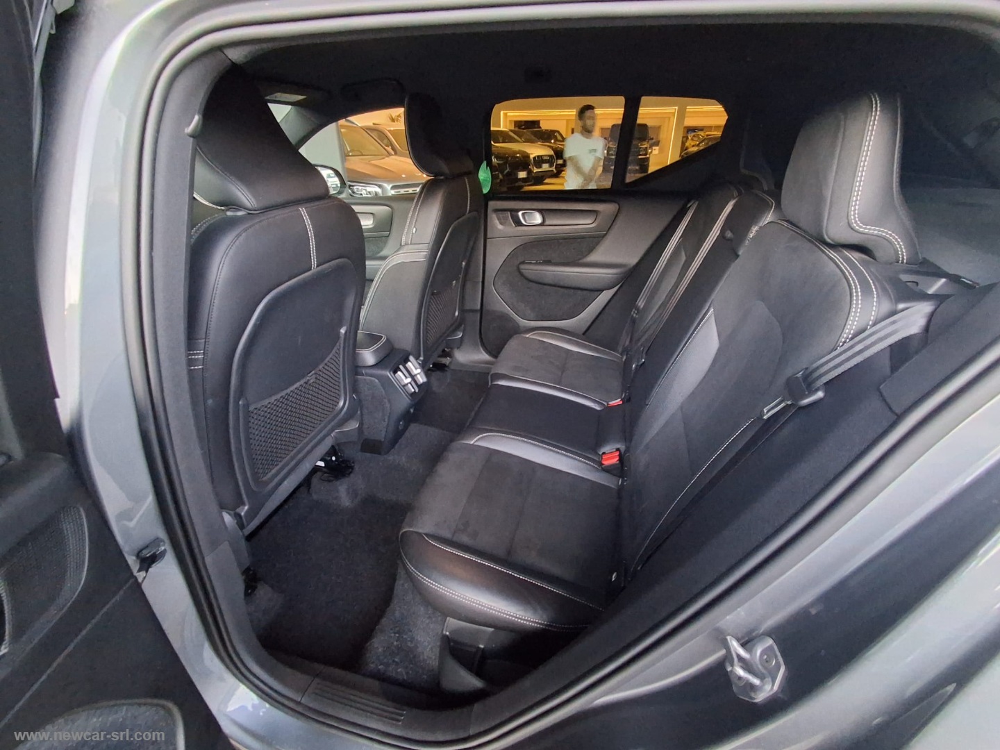 XC40 D3 Geartronic R-design - immagine 12