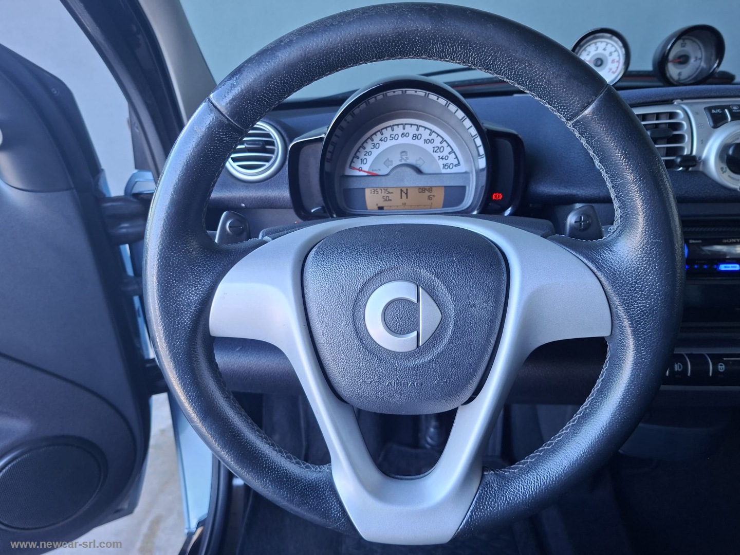 fortwo 1000 52 kW MHD coupé pure - immagine 12