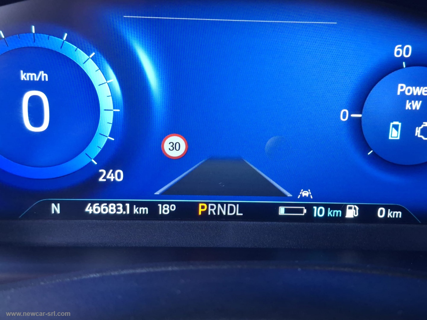 Kuga 2.5 Plug In Hyb. 225CV CVT 2WD ST-L - immagine 12