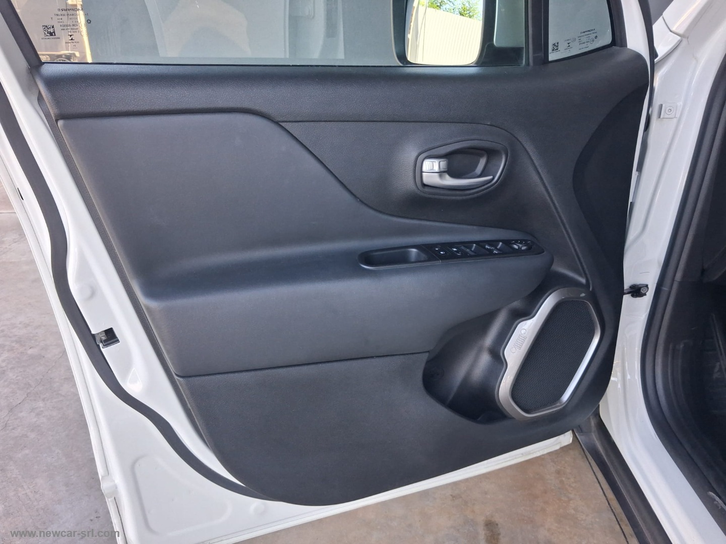 Renegade 1.6 Mjt 130CV Limited - immagine 12