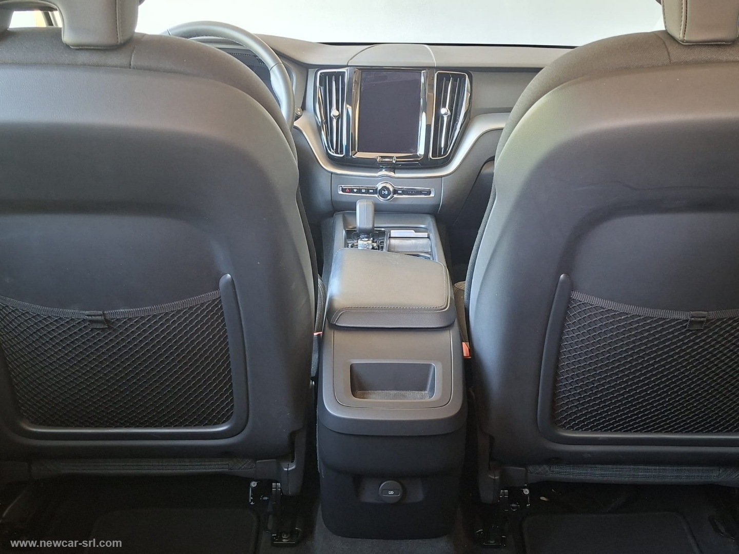 XC60 B4 automatico Essential - immagine 12
